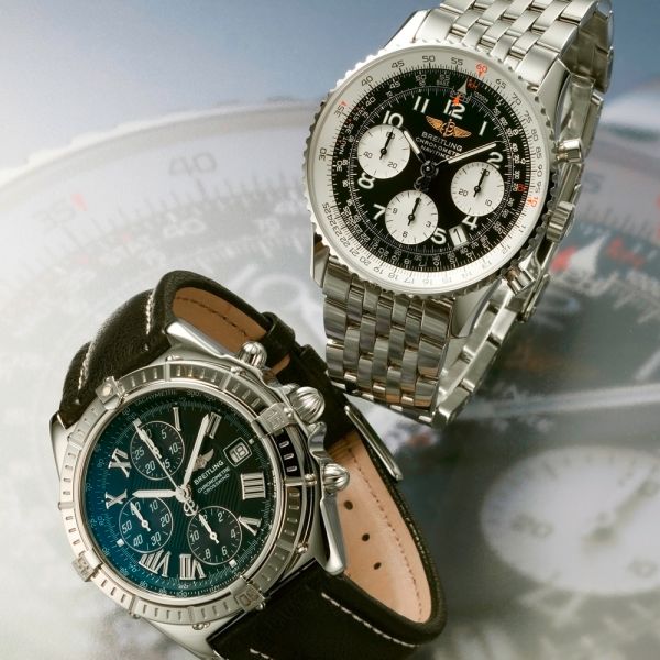 Uhren Fotografie aus Pforzheim. Spannend inszeniert oder auch auf hellem, bzw. dunklem Fond für Versender oder Hersteller von hochwertigen Uhren.