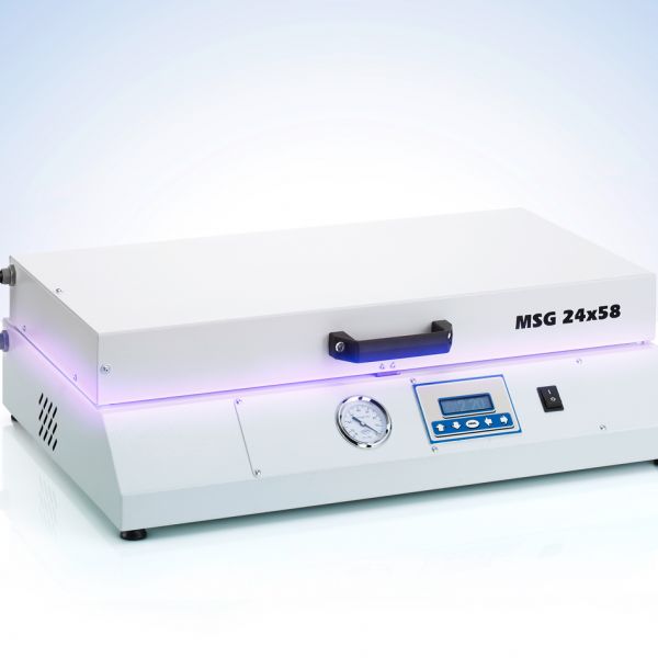 UV Belichter für Druckplatten einer Tampondruck Anlage von der Firma Media Service Grulms.